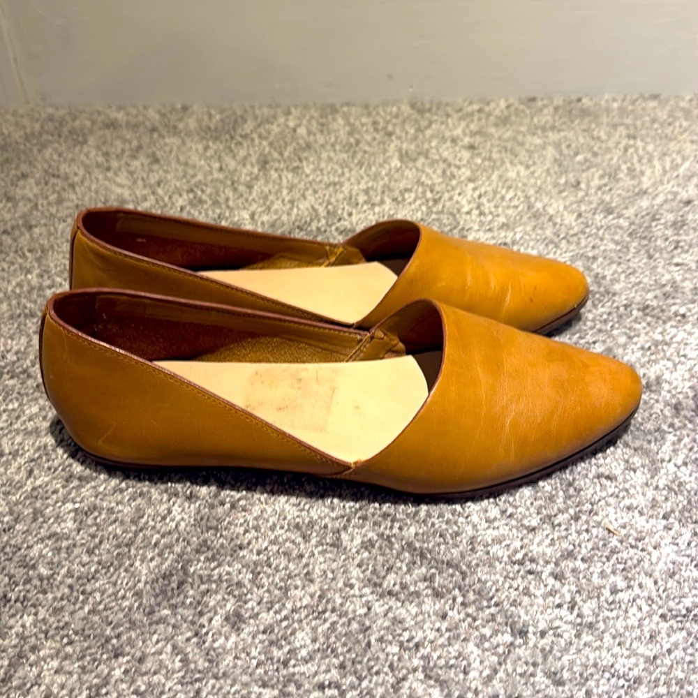 Aldo Brown Leather Pointy Flats sz 7.5
